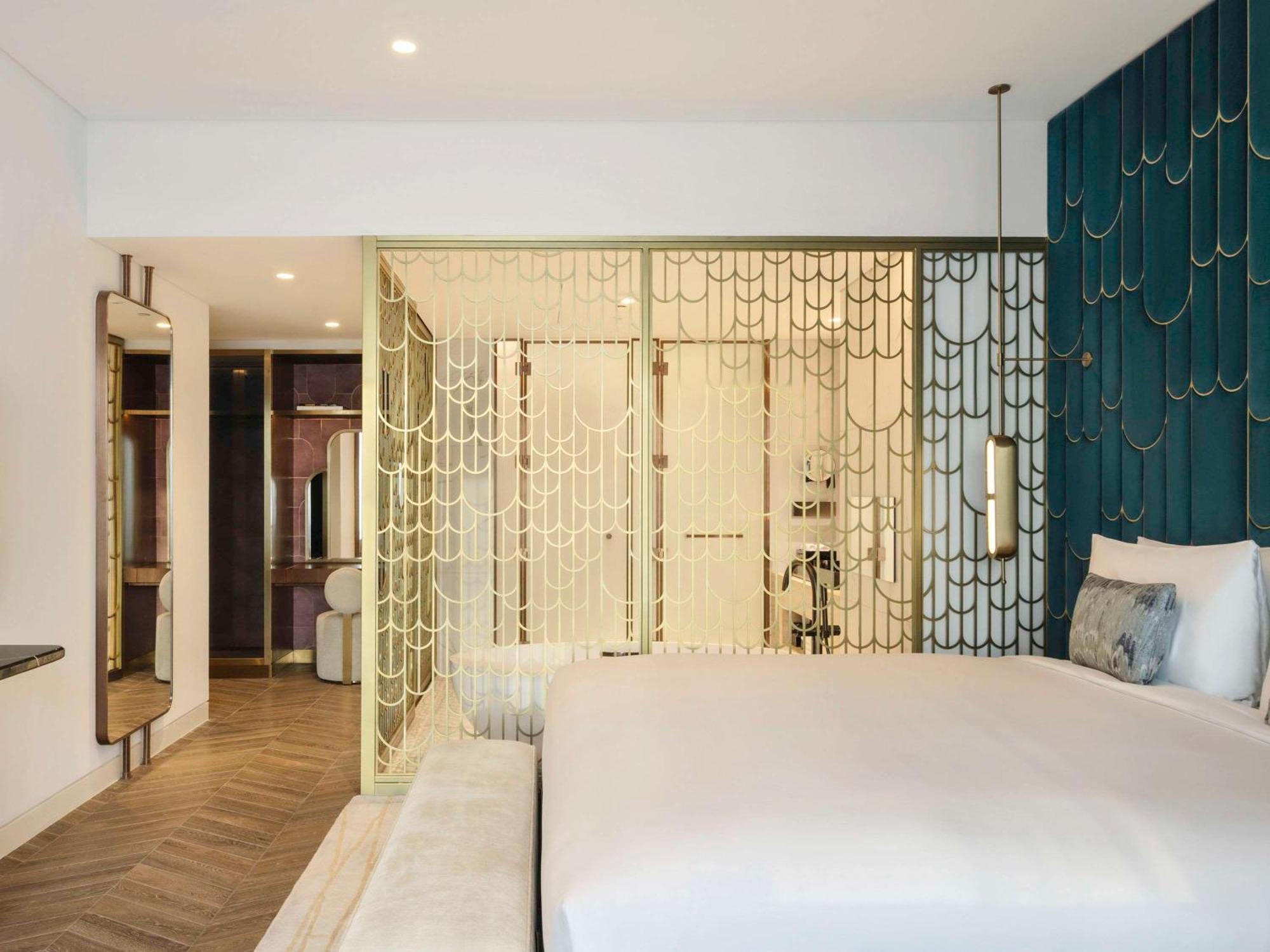 Hotel So/ Uptown Dubaj Exteriér fotografie A bedroom at the hotel