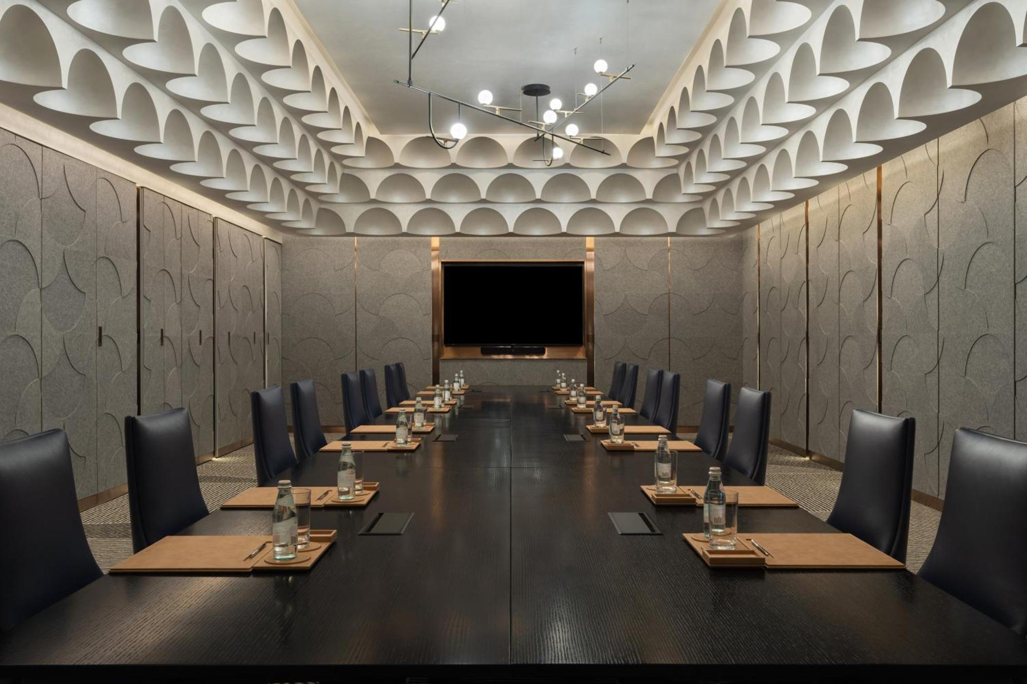 Hotel So/ Uptown Dubaj Exteriér fotografie The meeting room